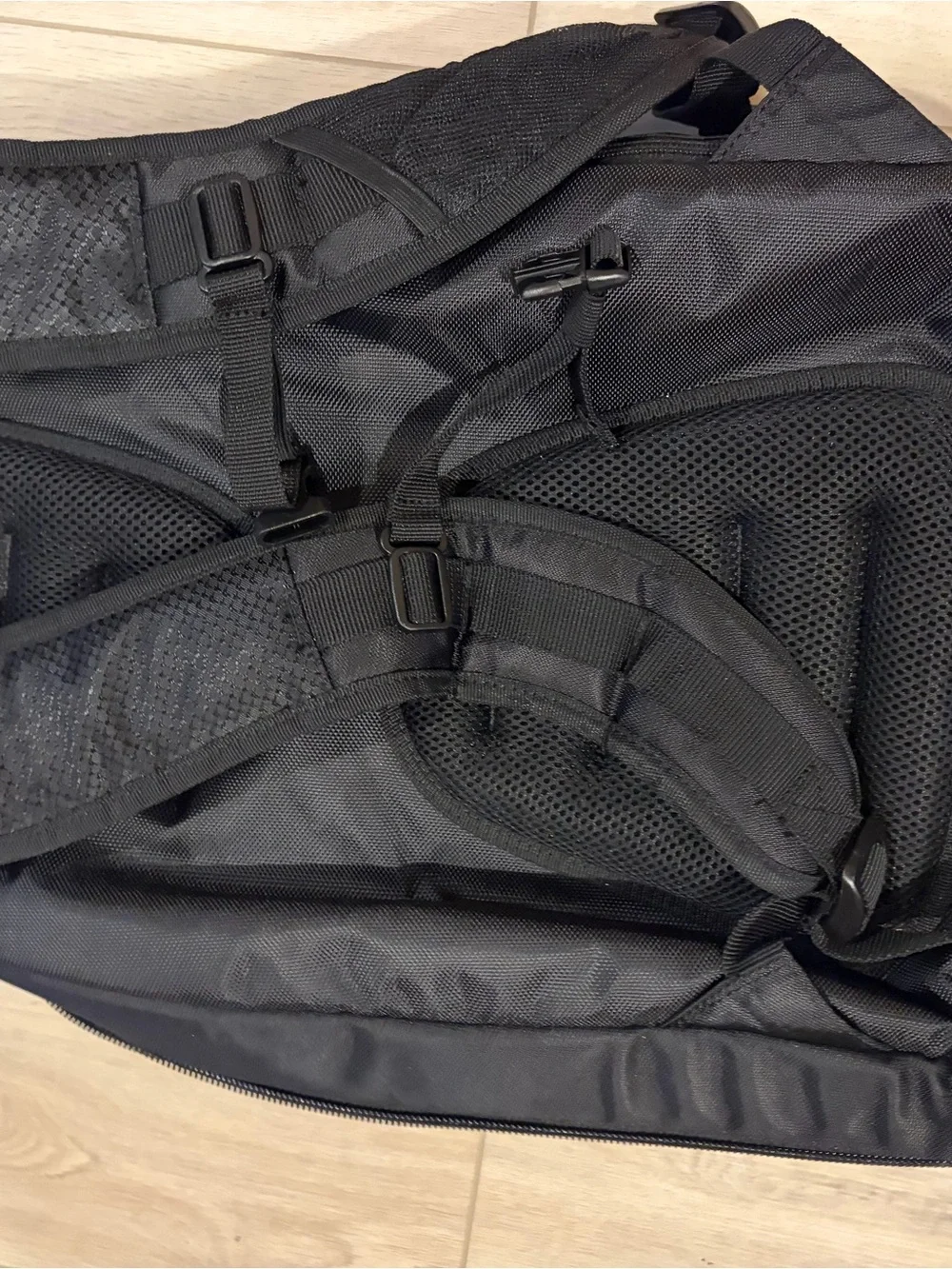 Mobile Edge Black Men's Backpack with Multiple Front Pockets